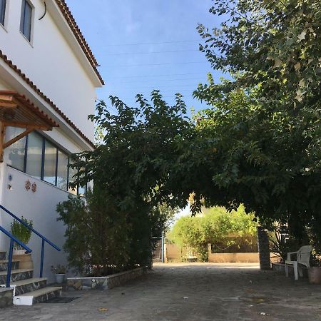 Demos Studios Kándia Kültér fotó